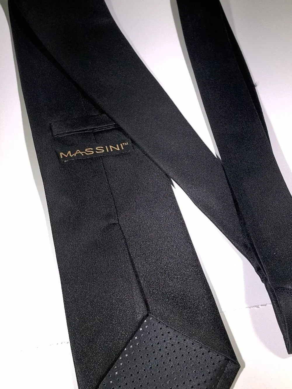 Massini Men's Tie Necktie Black 100% Silk Classic 0003